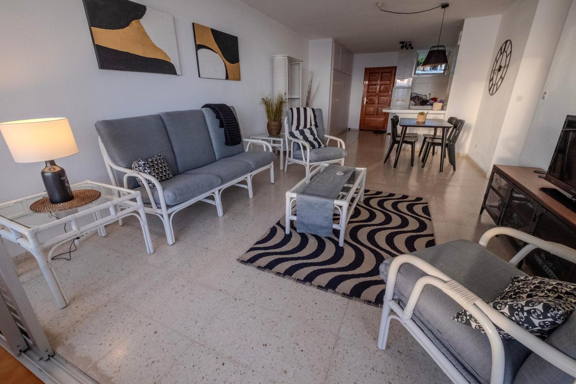 Tenerife Lizards - Apartment In The First Line Callao Salvaje Exterior photo